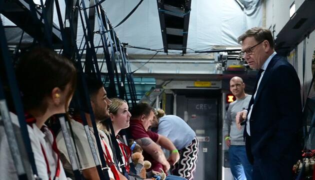 Außenminister Wadephul in Katar - Deutsche Reisende