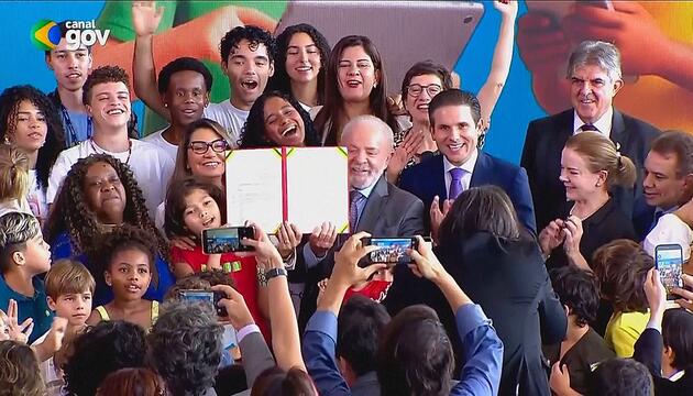 Neues Gesetz in Brasilien: Strengere Regeln für Kinder auf Social Media