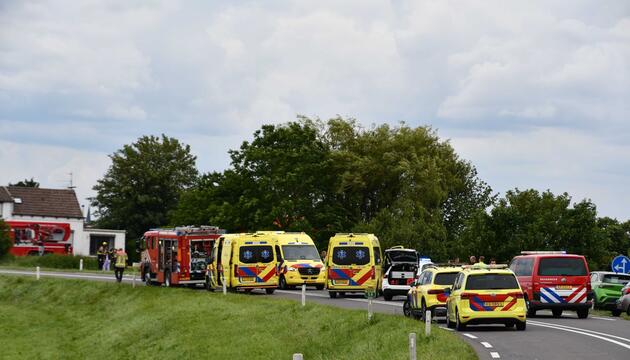 Trauer nach Unfall: Drei Kinder und Schulleiterin tot