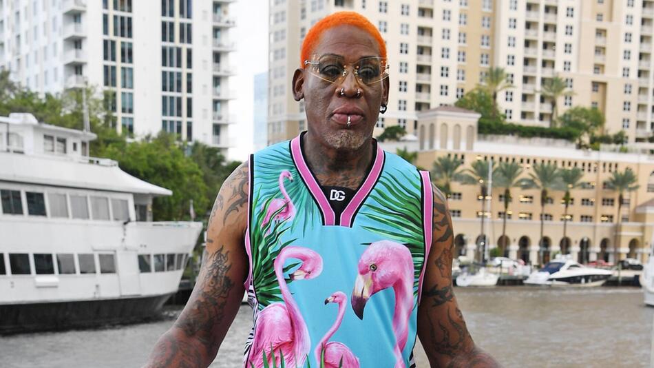 Dennis Rodman soll sich nicht um seine Tochter gekümmert haben. Dafür bittet er sie um Verzeihung.