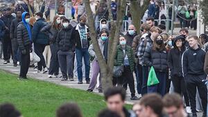 Meningitis-Ausbruch fordert Tote in England: Hunderte Studierende betroffen