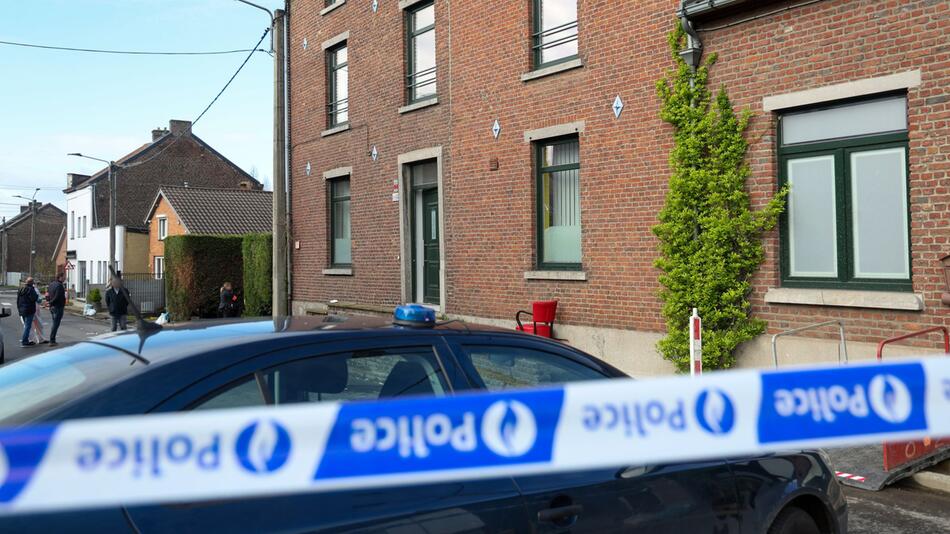 Polizist stirbt bei Hausdurchsuchung in Belgien