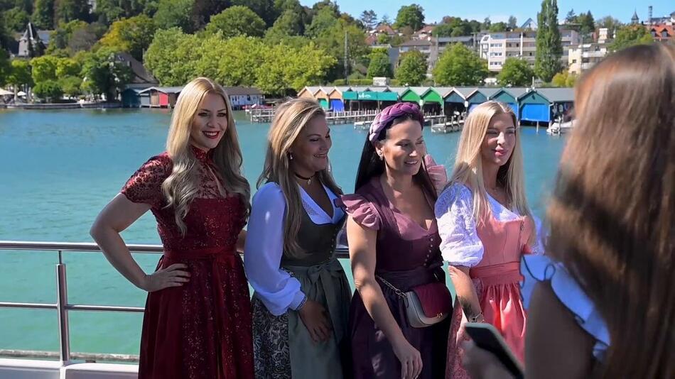 Die Dirndl-Trends 2025: Zwischen Cowboyhut und Edel-Dirndl