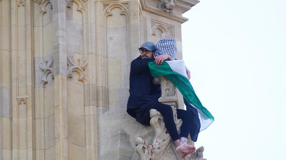 Pro-Palästinensische Aktion am Big Ben in London