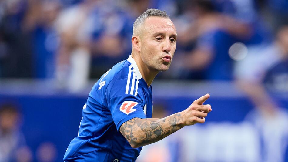 Kurz vor 41. Geburtstag: Santi Cazorla verlängert Vertrag beim LaLiga-Club