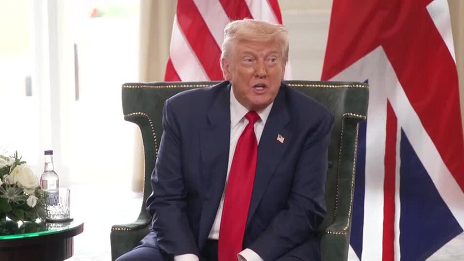 Trump sagt es gebe "Hungersnot" in Gaza, widerspricht Netanjahu