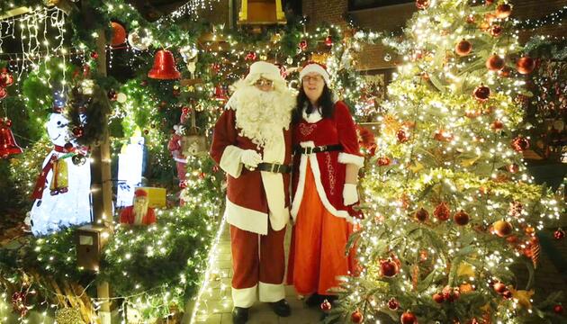 70.000 Lichter erhellen die Nachbarschaft: Weihnachtshaus öffnet in Oberhausen