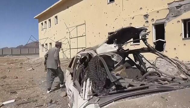 Zehn Opfer: Pakistanischer Luftschlag trifft afghanisches Flüchtlingslager