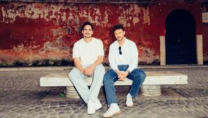 Das Porträt "Hummels - La Finale. Mit Tommi Schmitt" entstand in Rom - links Hummels, rechts ...