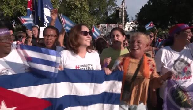 Kubaner protestieren gegen US-Wirtschaftsembargo