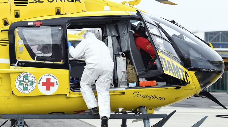 Der ÖAMTC-Rettungshubschrauber brachte ihn ins LKH Graz