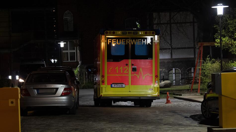 Vier Tote in Potsdamer Klinik - Frau festgenommen