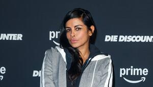 Collien Fernandes muss die Teilnahme an einer Demonstration aufgrund "ernsthafter ...