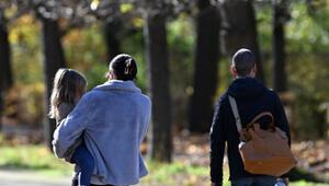 Sparpaket trifft laut Momentum Institut Mütter und Familien besonders