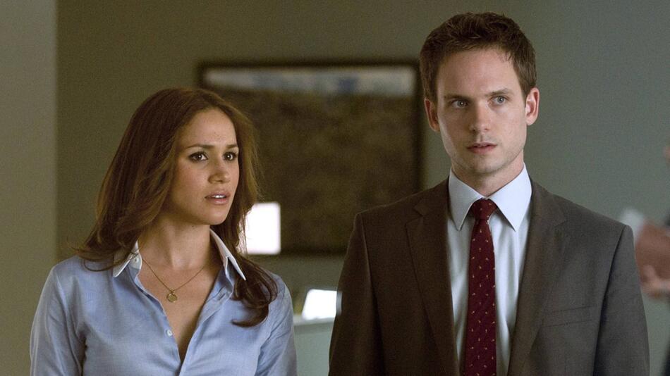 Patrick J. Adams mit Meghan Markle, der heutigen Herzogin von Sussex, in "Suits".