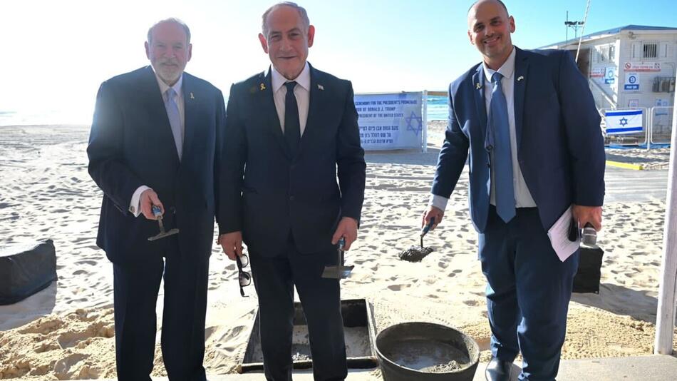 Netanjahu bei Grundsteinlegung für Strandpromenade