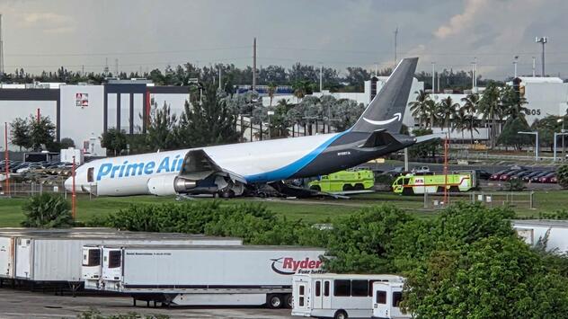 Unfall mit Frachtflugzeug nach Landung am Flughafen Miami