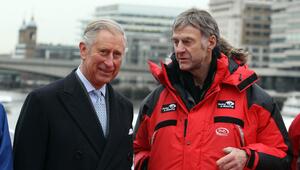 Der damalige Prinz Charles (l.) mit Sir Ranulph Fiennes im Jahr 2012.