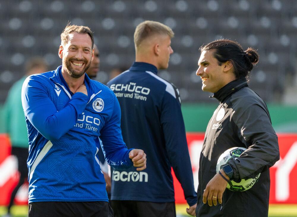 Vor dem DFB-Pokalfinale - Training Bielefeld