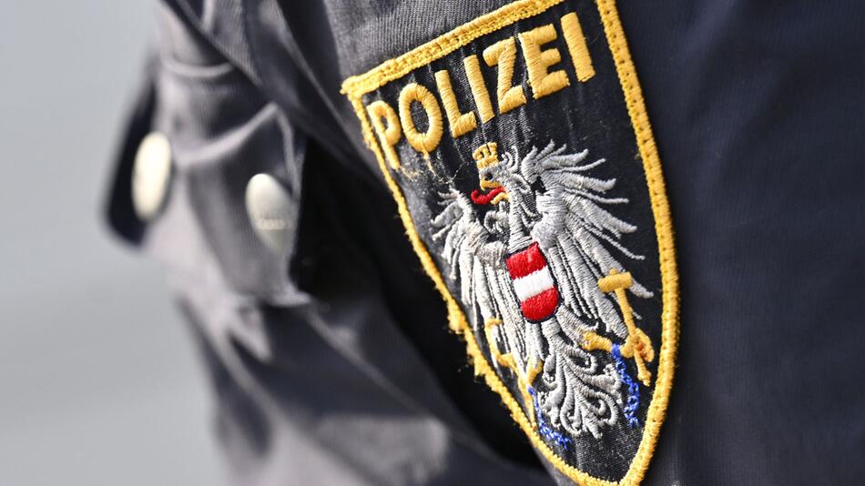 Paar wegen Kindesmisshandlung in Justizanstalt