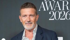 Antonio Banderas zeigt sich an seinem Geburtstag in einem Instagram-Post dankbar.