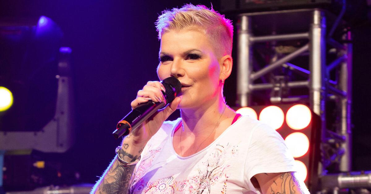 Rechte Gesichtshälfte gelähmt: Ballermann-Star Melanie Müller hatte