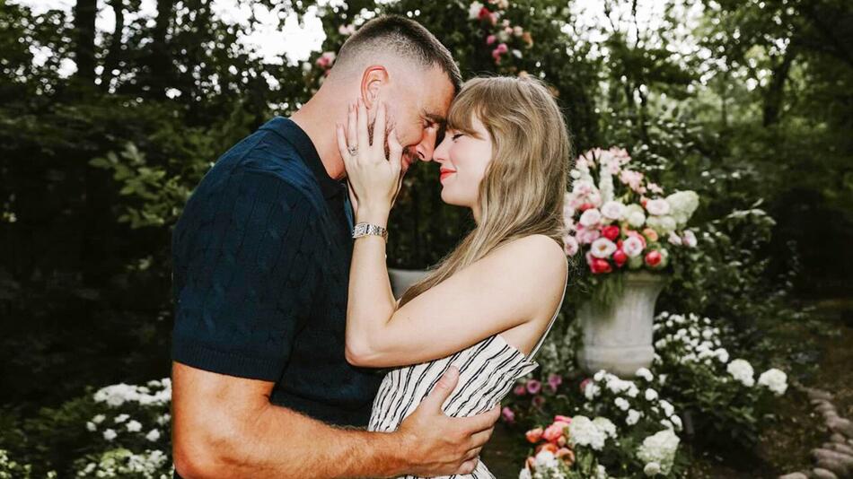 Taylor Swift Travis Kelce