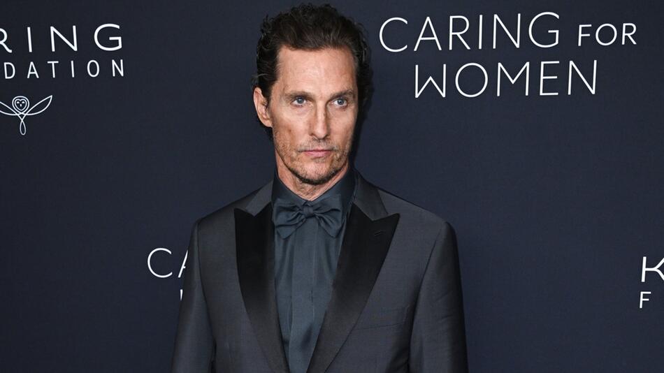Den strengen Blick als hartgesottener Privatdetektiv Mike Hammer hätte Matthew McConaughey schon ...