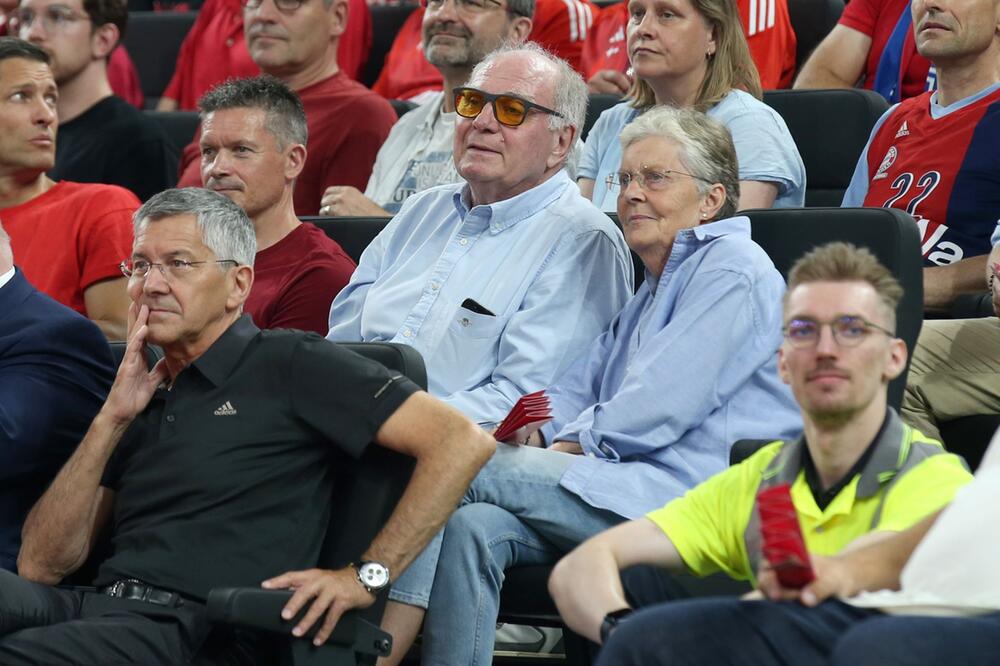 FC Bayern München - ratiopharm Ulm