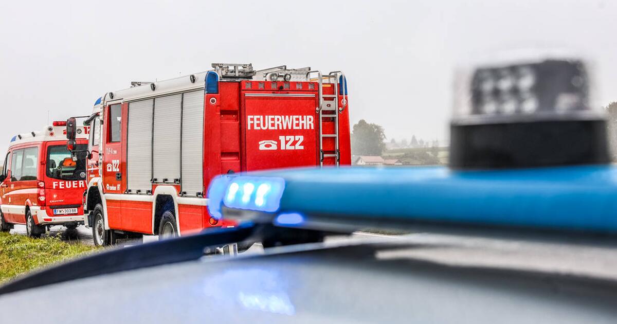 Großeinsatz nach Brand in Lkw - Werkstatt in Lustenau