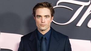 Robert Pattinson wehrt sich gegen Kritiker.