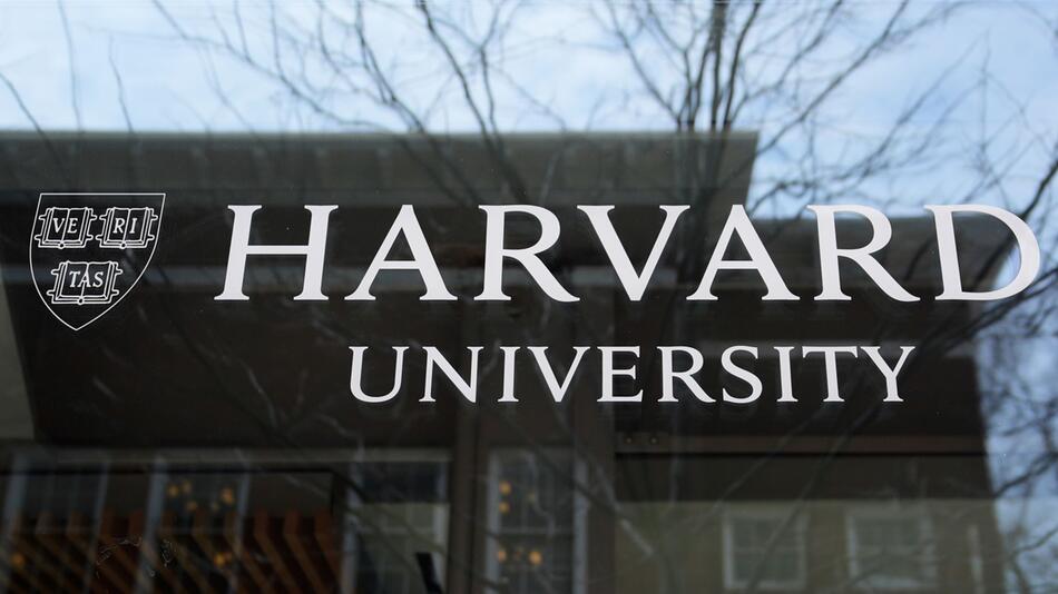 Das Logo der Harvard University