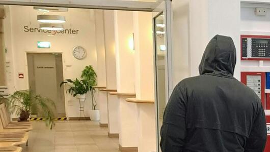 Der Angeklagte vor Prozessbeginn