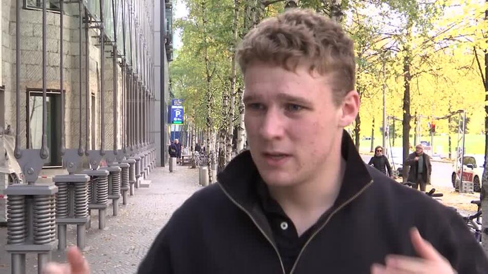 Junge Menschen fühlen sich bei Diskussion zum Thema Wehrpflicht nicht mitgenommen
