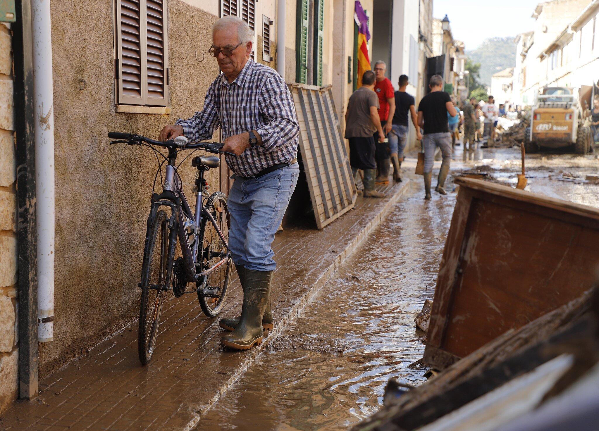 Mallorca Drei Deutsche Todesopfer Nach Unwetter Gmxat 