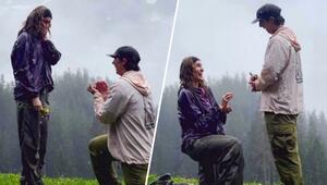 Antrag mal zwei: Paar geht bei Wanderung doppelt auf die Knie