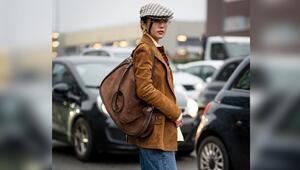 Braune Jacken aus Wildleder sind diesen Herbst ein großes Mode-Thema: So entsteht rund um das ...