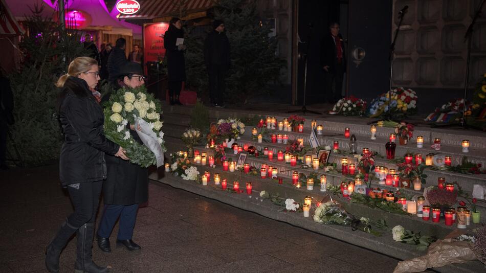 Gedenken an Opfer des Terroranschlags an der Gedächtniskirche