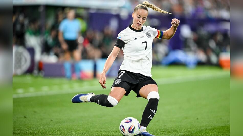 Fußballprofi Giulia Gwinn kann bei der EM nicht mehr mitspielen.