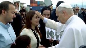 Emotionale Szene in Beirut: Papst Leo tröstet Angehörige von Explosionsopfer