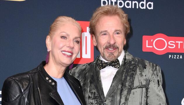 Thomas Gottschalk und Ehefrau Karina gehen ab jetzt offen mit seiner Krebsdiagnose um.