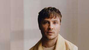 Jannik Schümann gehört zu den gefragtesten deutschen Schauspielern seiner Generation.