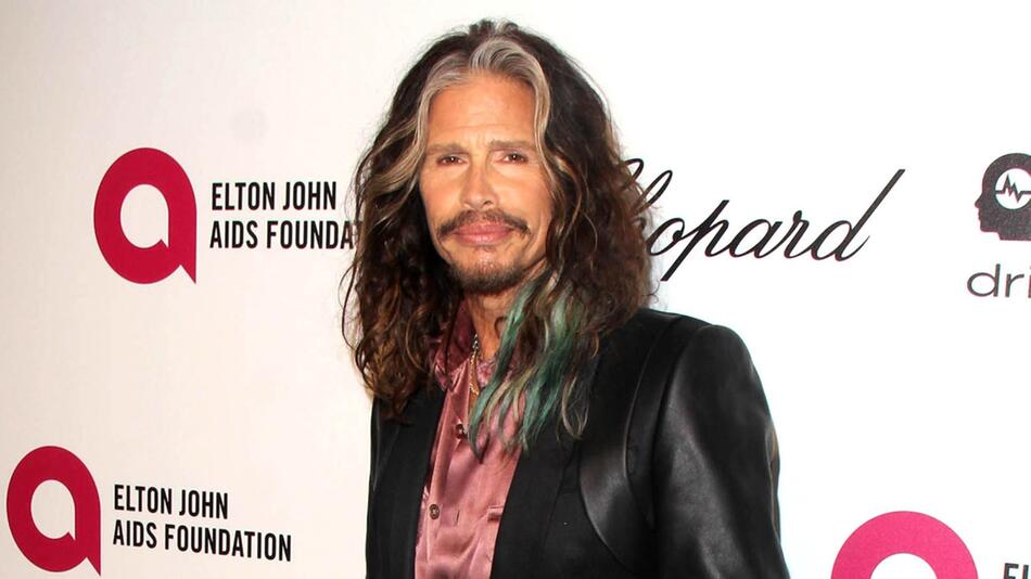 Steven Tyler verteidigt sich vor Gericht.