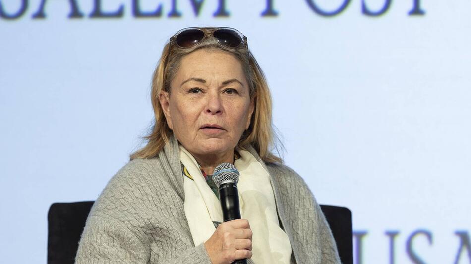 Roseanne Barr hofft offenbar auf ein großes Comeback während der Präsidentschaft von Donald Trump.