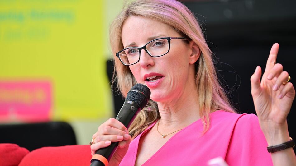 Alena Buyx beim 38. Deutschen Evangelischen Kirchentag in Nuernberg (Foto vom 08.06.2023)