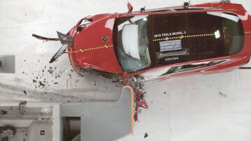 Crashtest, IIHS, Insurance Institute for Highway Safety, Tesla, USA