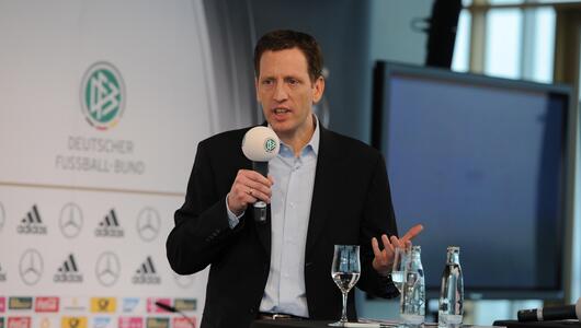 Prof. Dr. Sascha L. Schmidt