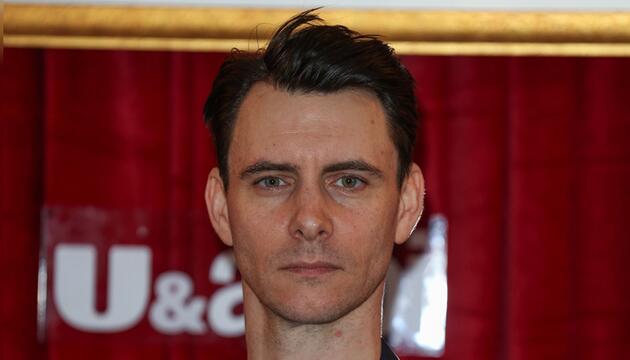 Harry Lloyd soll zu George Martin werden.