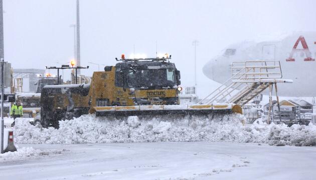 Am Flughafen Wien wurde wegen der Schneefälle der Betrieb eingestellt