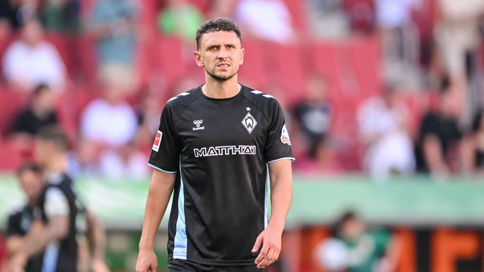 Milos Veljkovic von Werder Bremen